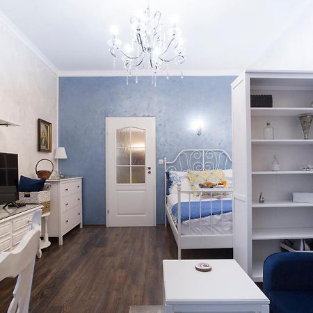 Top Center Designer Studio 1 Minute To Ndk&Vitosha By Flat Mаnager Sofia Luaran gambar